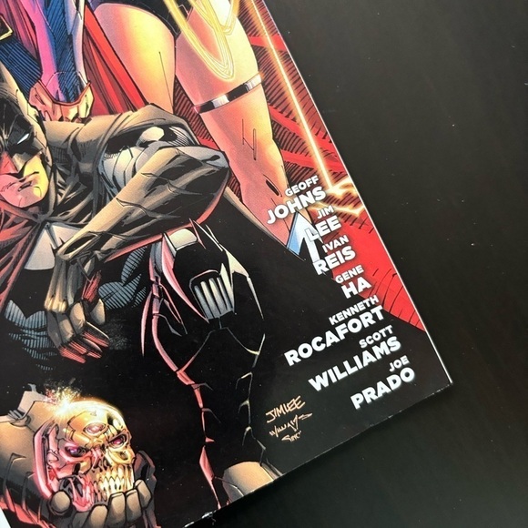 DC Comics - The New 52 (2012), Free Comic Book Day - Picture 2 of 7